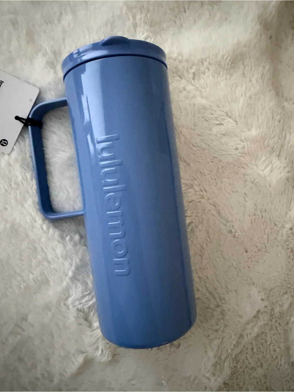 NWT lululemon Insulated Mug 20 oz Shine Hot Cold Flip Top leakproof Prep Blue